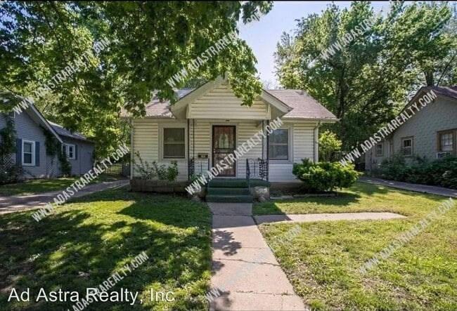 Building Photo - Awesome Location in Waldo-Coming SOON!!!