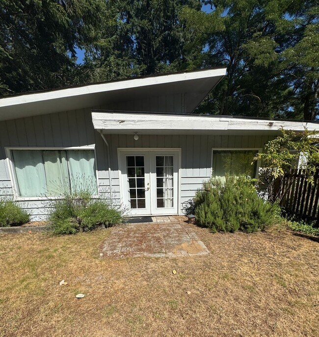 Building Photo - 14524 Sherman Dr NW