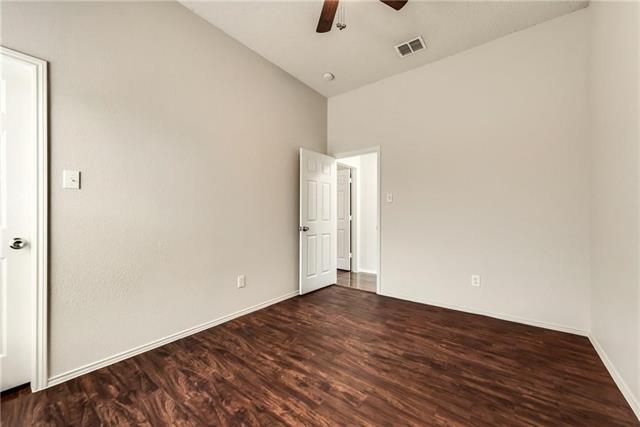 Building Photo - 6204 Autumnwood Dr