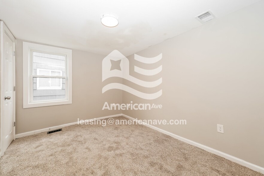 Building Photo - 4204 Kugler Mill Rd