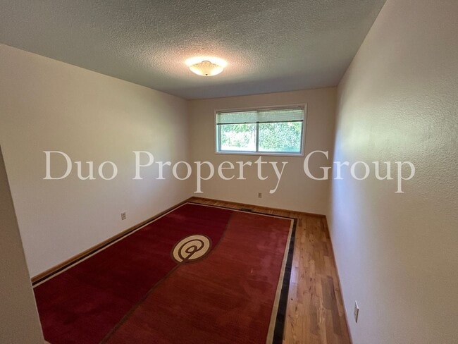 Building Photo - South Eugene Home by Kincaid Park