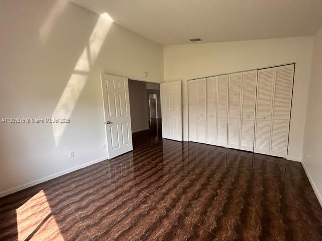 Building Photo - 104 Executive Cir