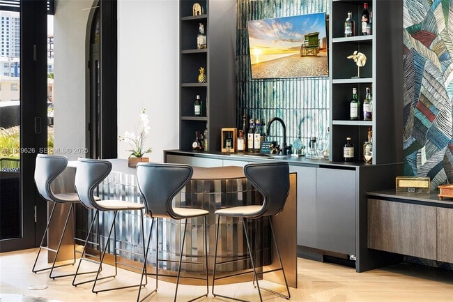 Building Photo - 632 Intracoastal Dr