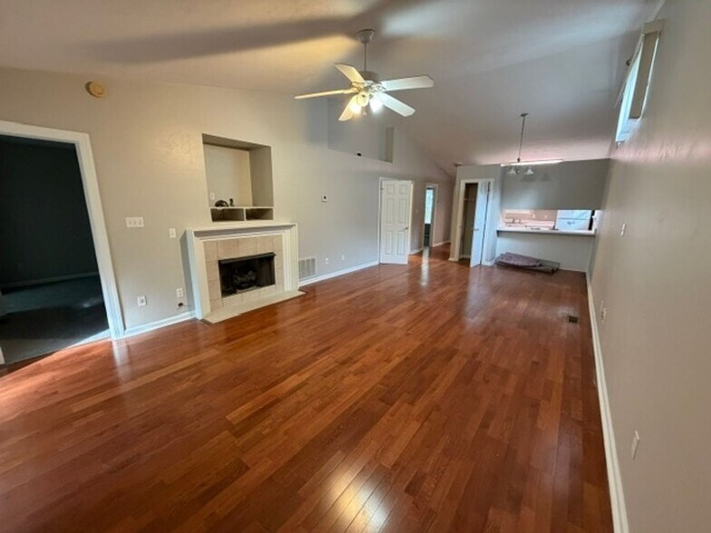 Building Photo - 1248 Cross Creek Cir