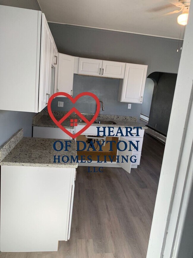 Building Photo - 1732A E 3rd