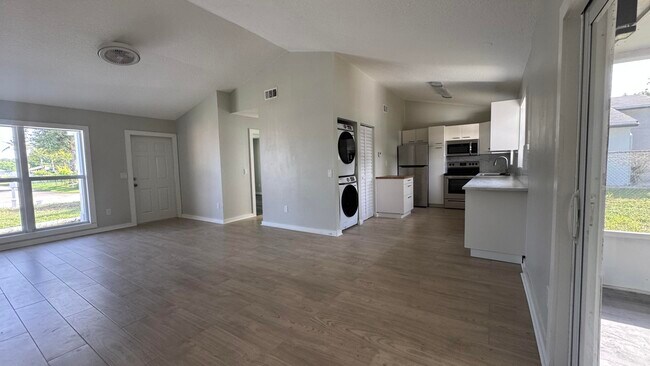 Building Photo - 8395 Garden Gate Pl