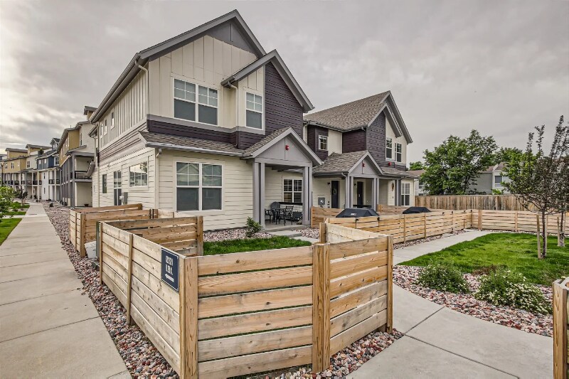 Primary Photo - 6206 W 28th Ct