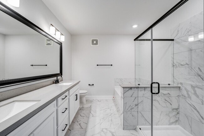 Building Photo - 6804 Westview Dr