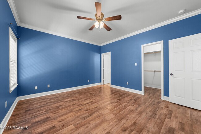 Building Photo - 128 Bottle Brush Ln