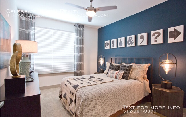 Building Photo - Residences at Saltillo