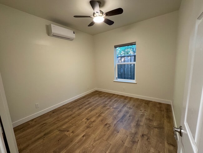 Building Photo - 5609 Benhenry Ct