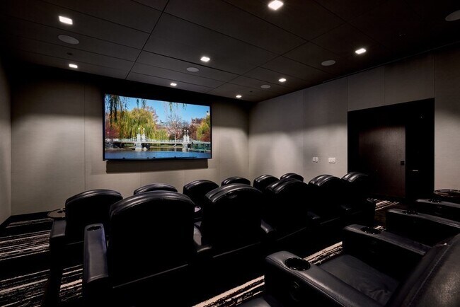 Building Photo - 1 Franklin St