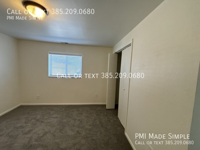 Building Photo - 567 N 880 E St