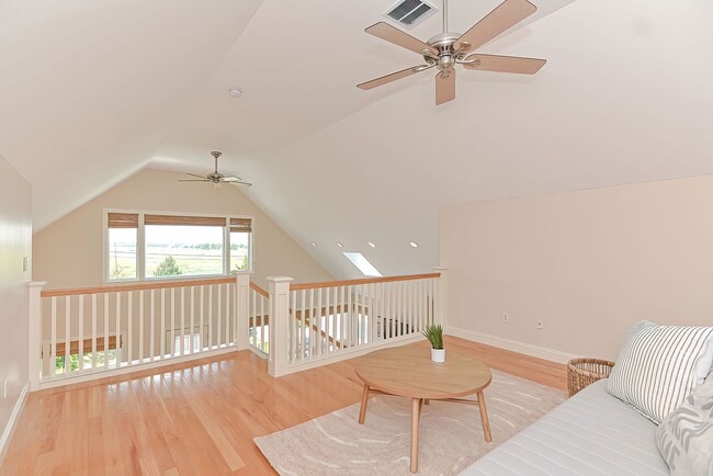 Building Photo - Dog-Friendly Winter Rental on Plum Island