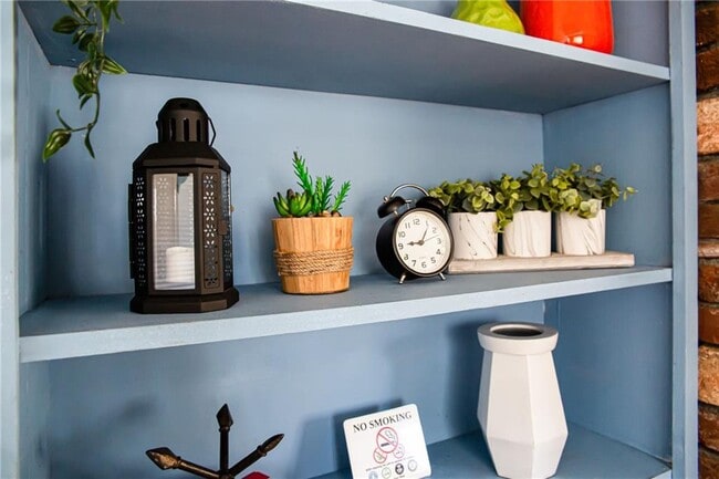 Building Photo - 4061 Lower Roswell Rd