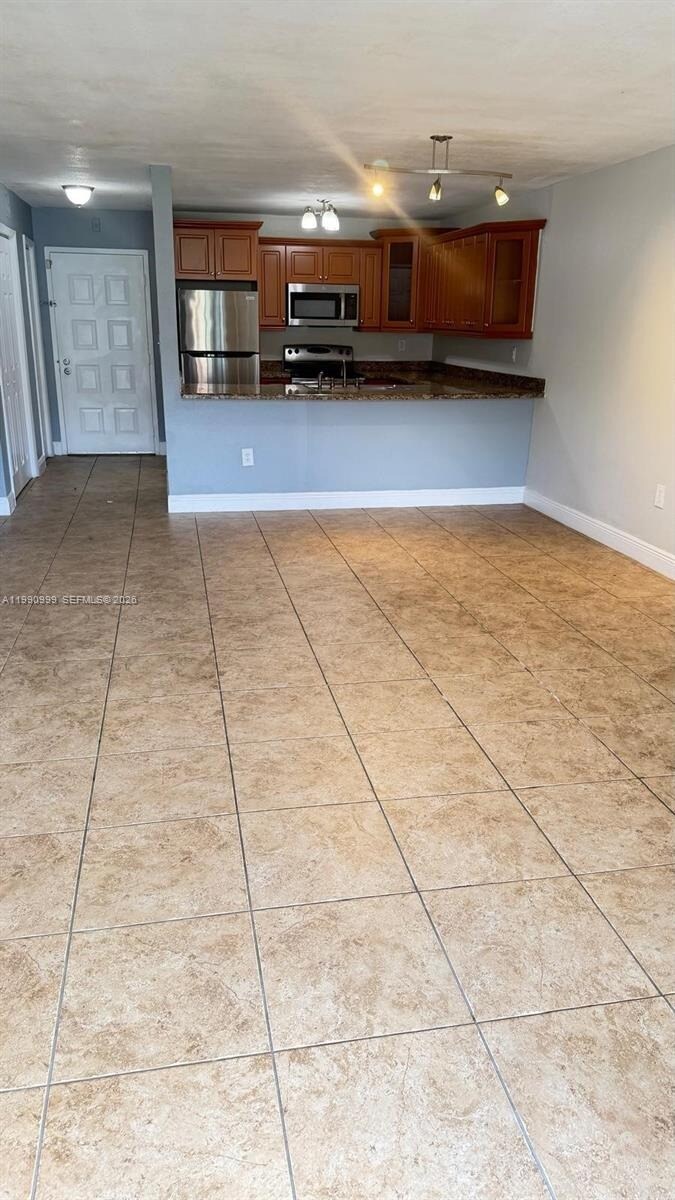 Building Photo - 6980 NW 186th St