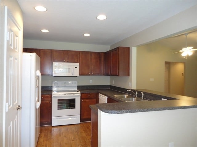 Building Photo - 980 Princeton Manor Ln