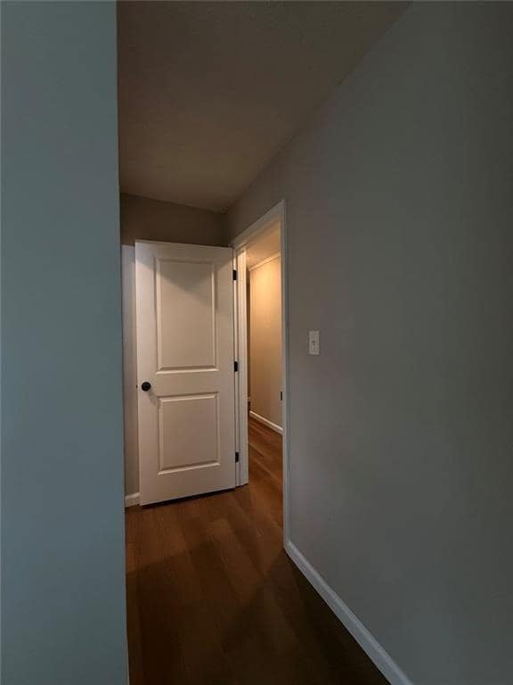 Building Photo - 1055 Pinecrest Dr