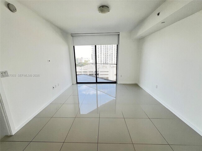 Building Photo - 5300 Paseo Blvd