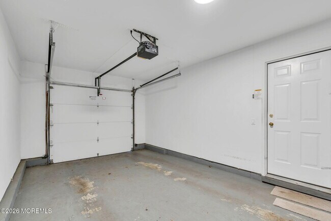 Building Photo - 3178 Dillon Ln