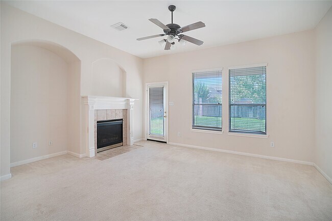 Building Photo - 111 Zephyr Bend Pl