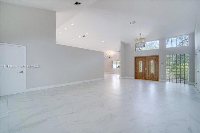 Building Photo - 9818 SW 111th Terrace