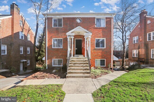 Building Photo - 8505 Flower Ave