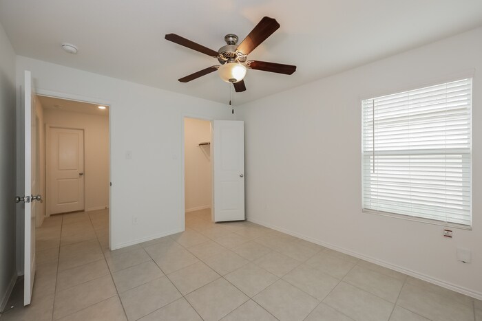 Building Photo - 2984 Wallace Wls Ct