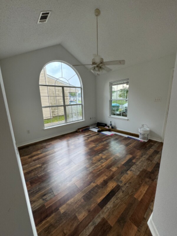 Building Photo - 10763 E Bay Tree Dr