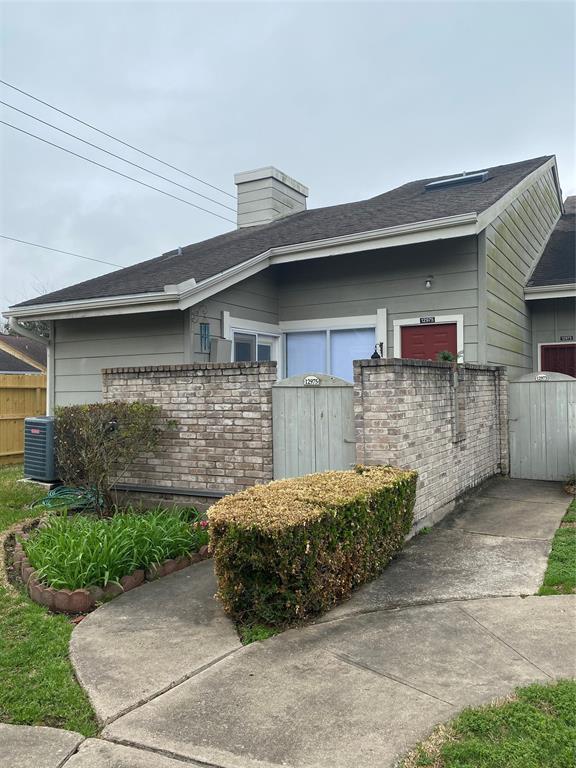 Building Photo - 12975 Wirevine Ln