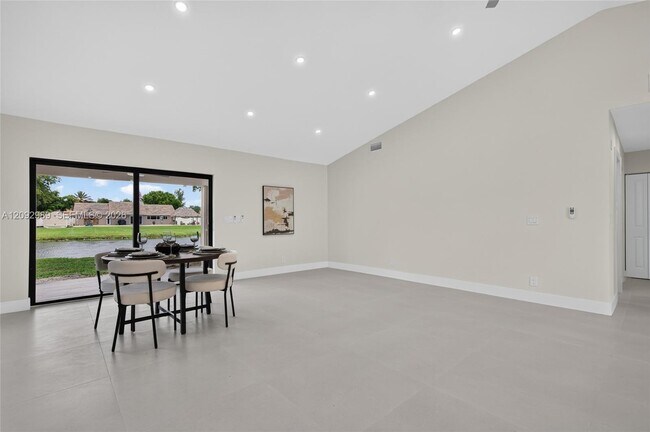 Building Photo - 8668 SW 50th St