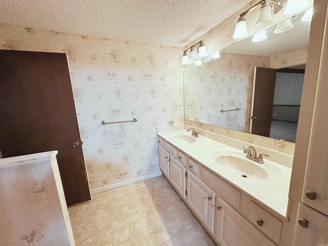 Building Photo - 22767 US-67