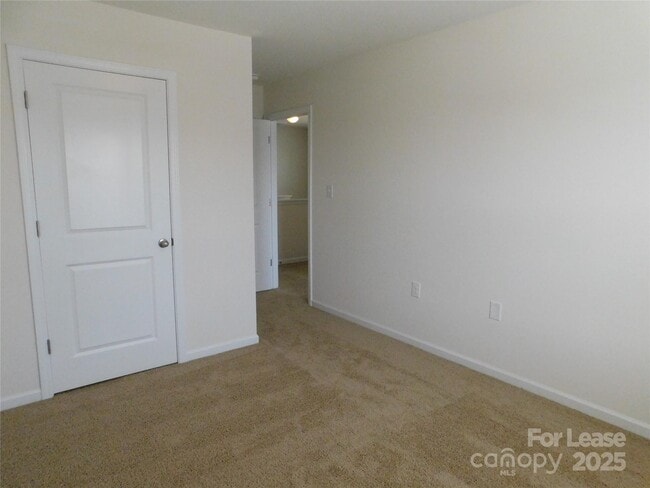 Building Photo - 3995 BETHESDA Pl