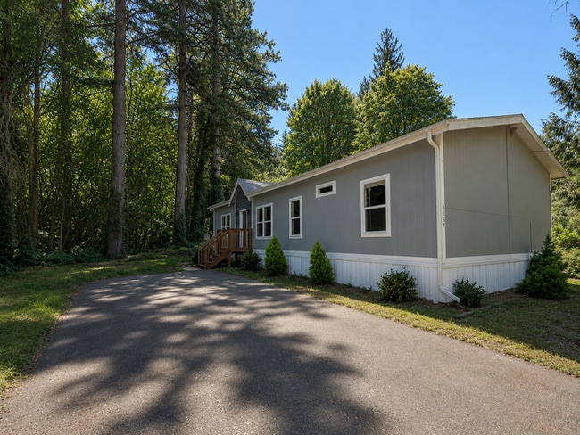 Building Photo - 4137 54th Ave NE