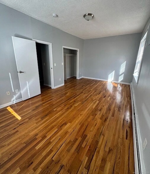 Building Photo - 335 Wells St