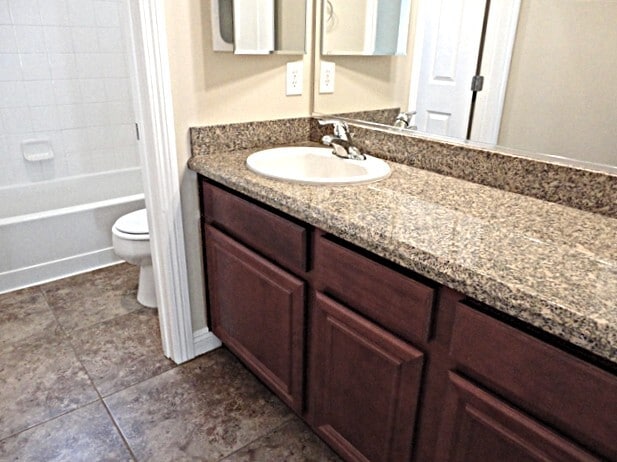 Building Photo - 2884 Gables Vale Ct