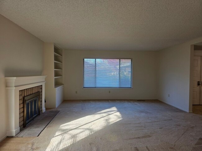 Building Photo - 6336 Stone Bridge Rd