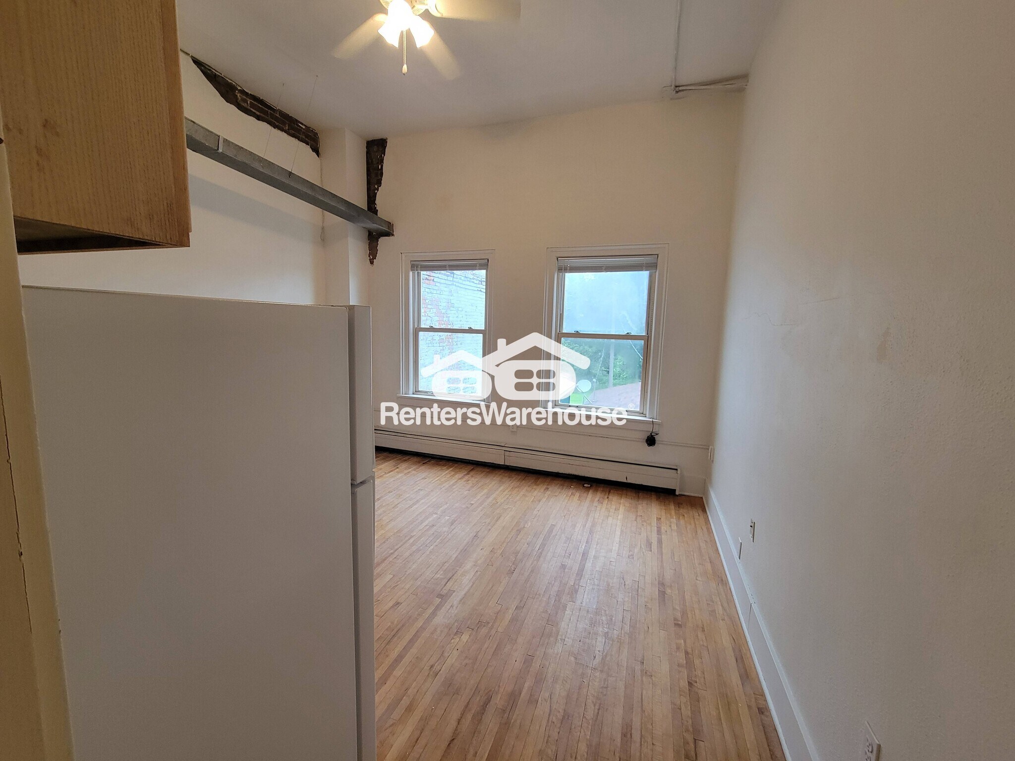 Building Photo - 101 2nd Ave N