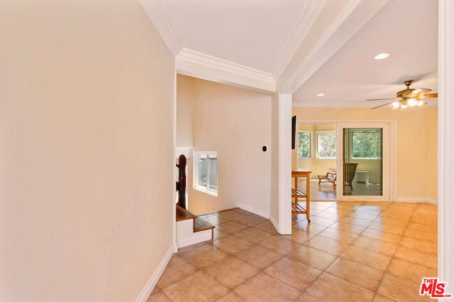 Building Photo - 4236 Ensenada Dr