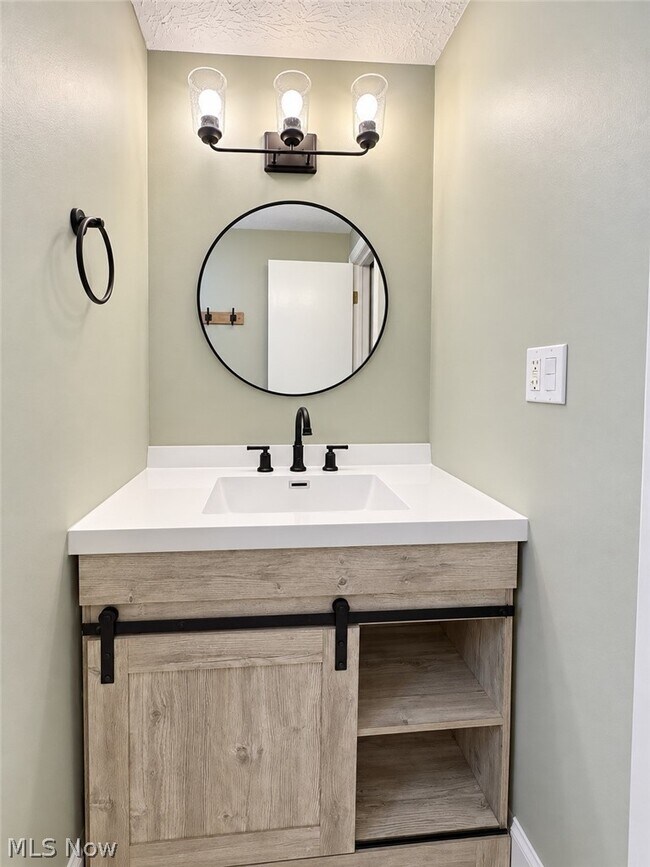 Building Photo - 4542 Briarcliff Trail