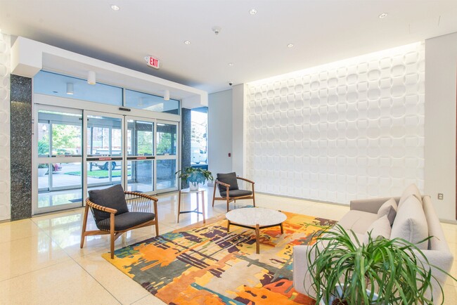 Building Photo - 6050 JFK Blvd E