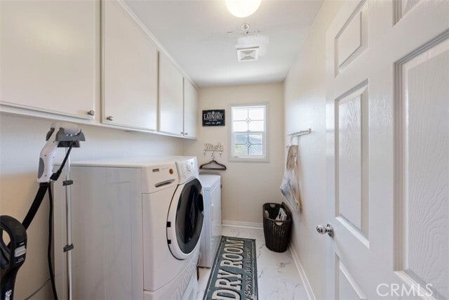 Building Photo - 16845 Primrose Ln