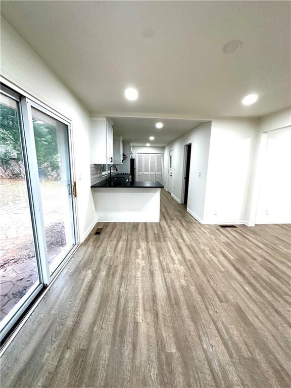 Building Photo - 1231 Cliffwood Dr