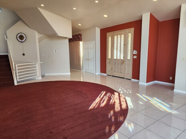 Building Photo - Multi-level Mosaic Mansion in Southwest, Reno