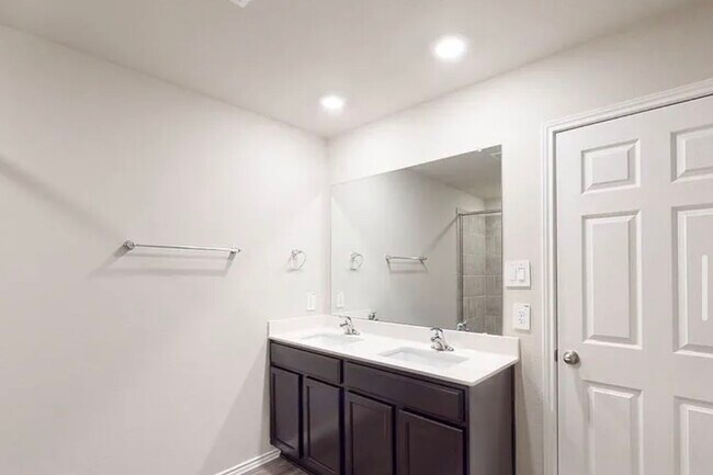 Building Photo - 10201 Altair Dr