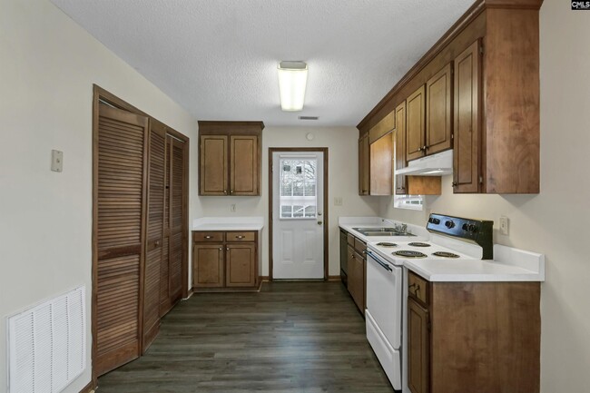 Building Photo - 122 Hazelwood Ct