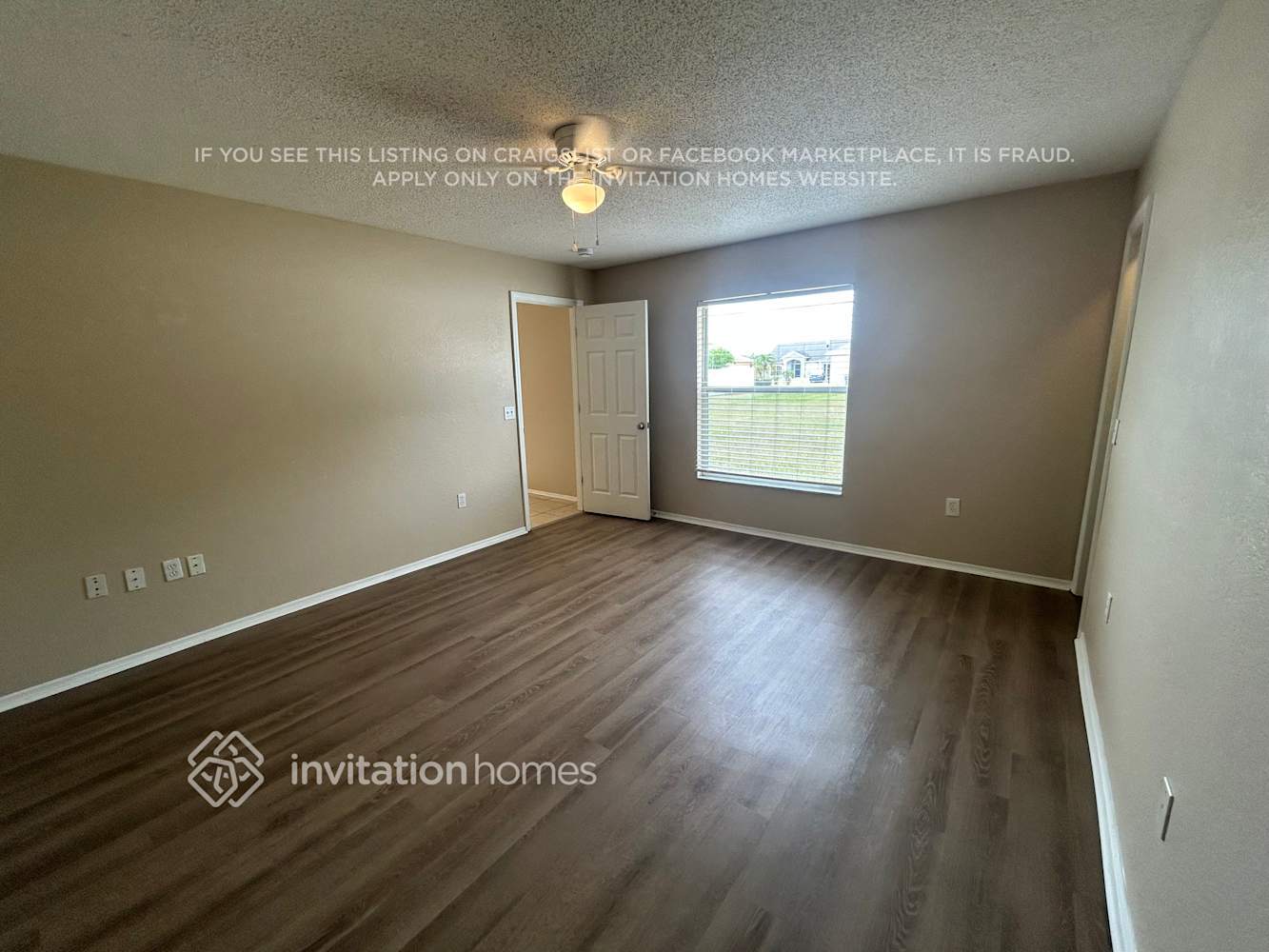 Building Photo - 5261 English Dr
