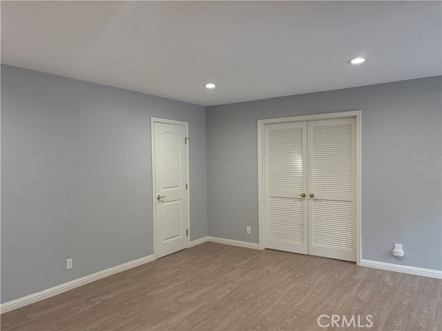 Building Photo - 21 Streamwood