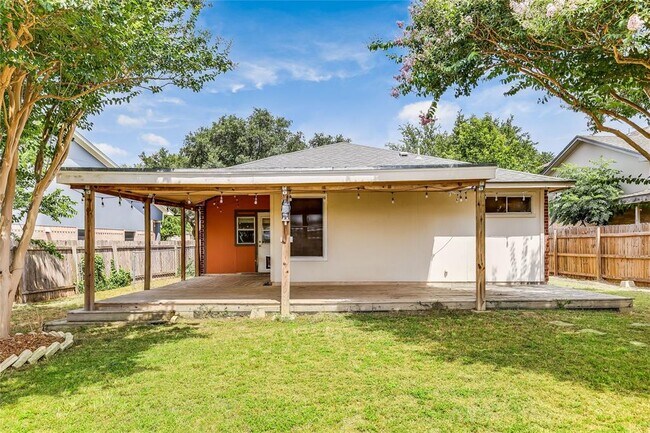 Building Photo - 14313 Lemongrass Ln