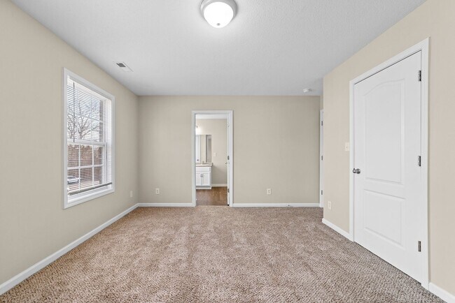 Building Photo - 106 Sango Place Villas Dr